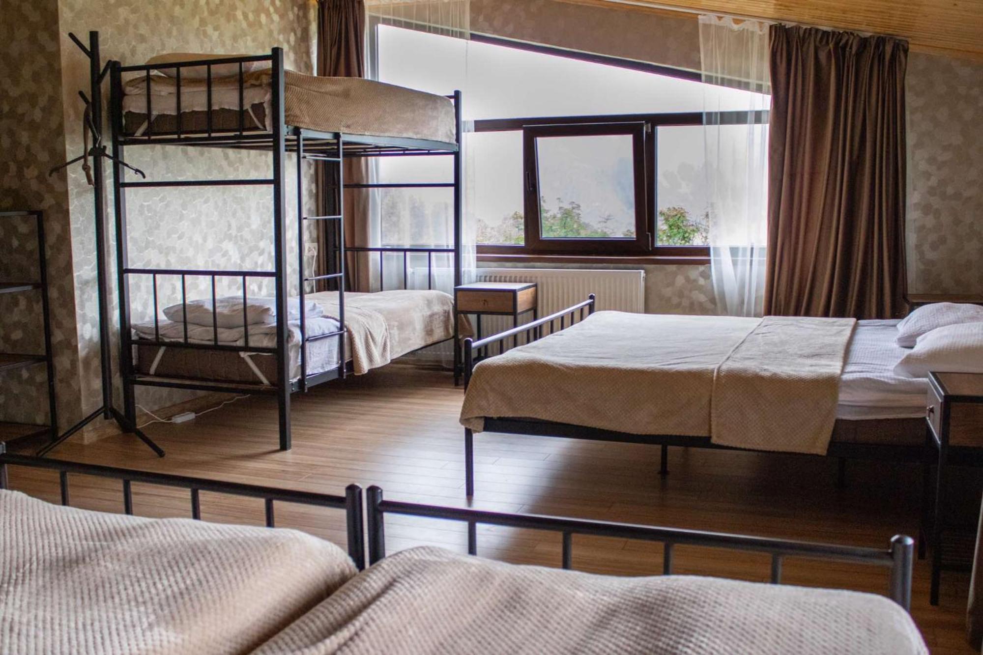 Garemta Hotell Kazbegi Exteriör bild
